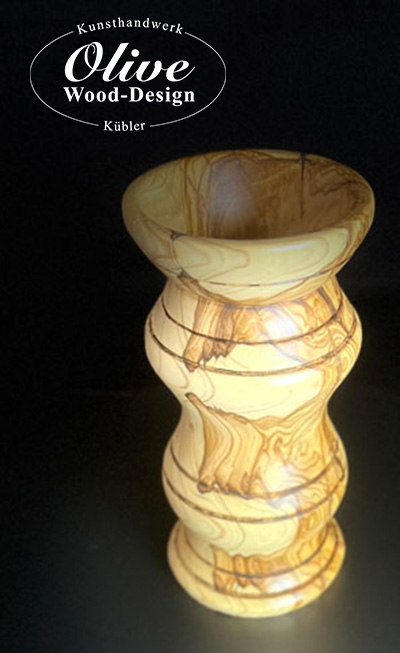 01-OlivenholzVase_01-olive-wood-design.jpg